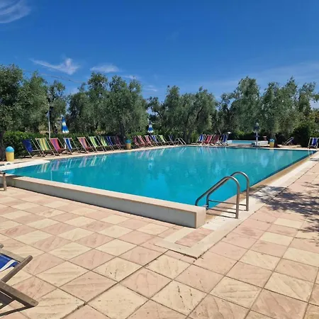 Con Piscina La Baia Del Gallo Appartamento *