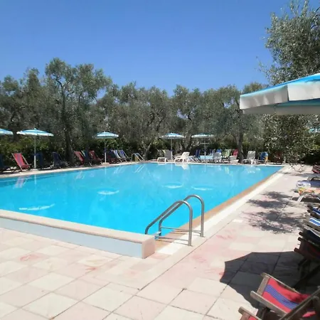 Con Piscina La Baia Del Gallo Appartamento *